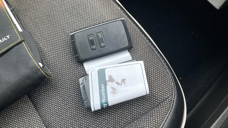 Renault Captur 1.6 E-TECH Hybrid 145 S Edition 5dr Auto Hybrid Hatchback